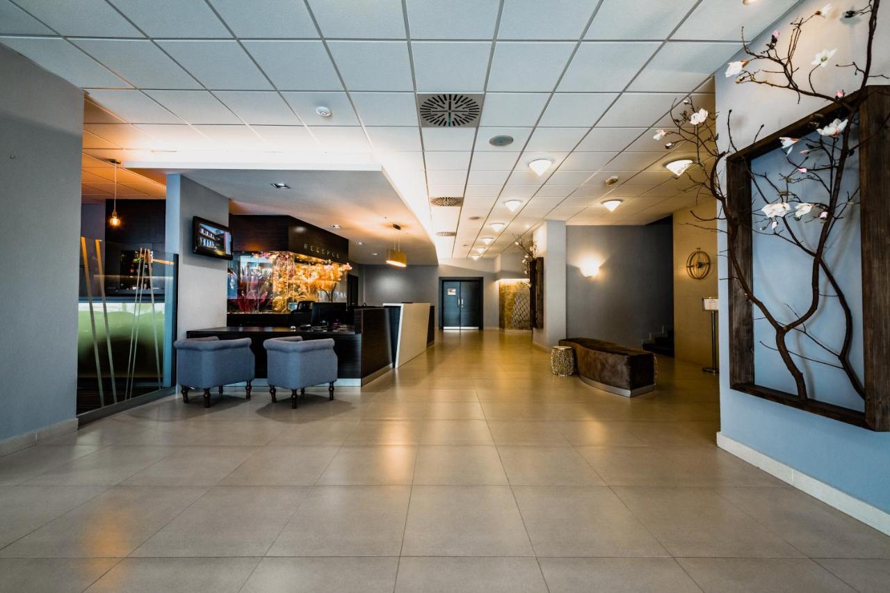 Hotel Palcat Tabor Exterior photo