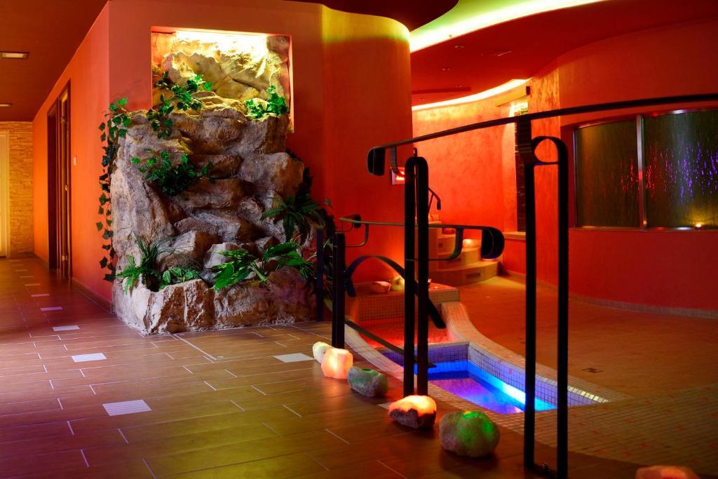 Hotel Palcat Tabor Exterior photo